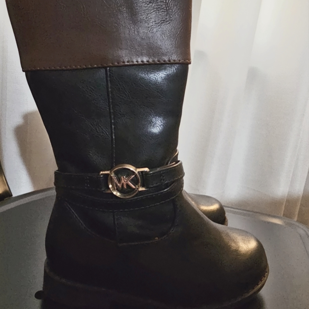 Michael Kors size 8 toddler boots